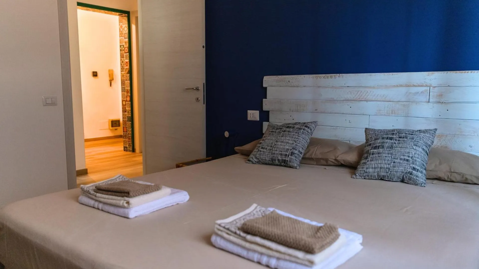 Loft 1 - Appartamento In Una Zona Strategica Tra Le Perle Del Lago Di Como Erba
